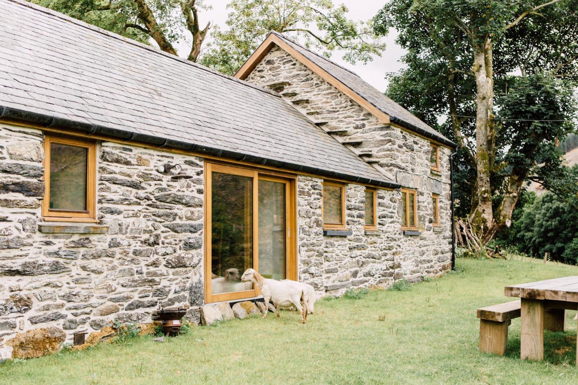 Glyn Mawr Barn Villa Bala Exterior photo